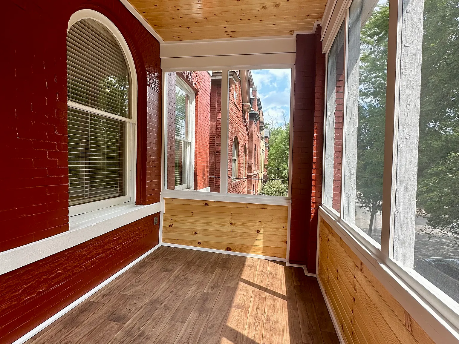 2 bed, $1,250 — Photo 3