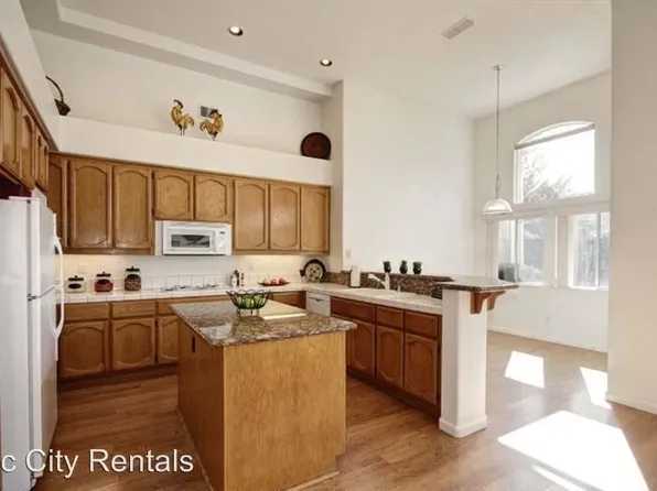 9387 Lufkin Way, Elk Grove, CA 95758