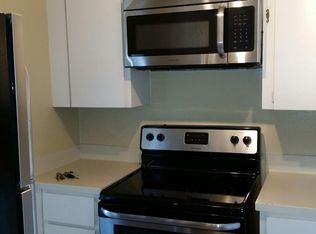 Kenny Apartments, Seattle, WA 98118