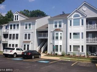 17045 Islip Loop APT 301, Dumfries, VA 22026