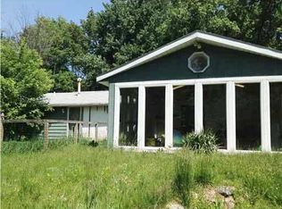 14596 Ireland Rd, Mishawaka, IN 46544