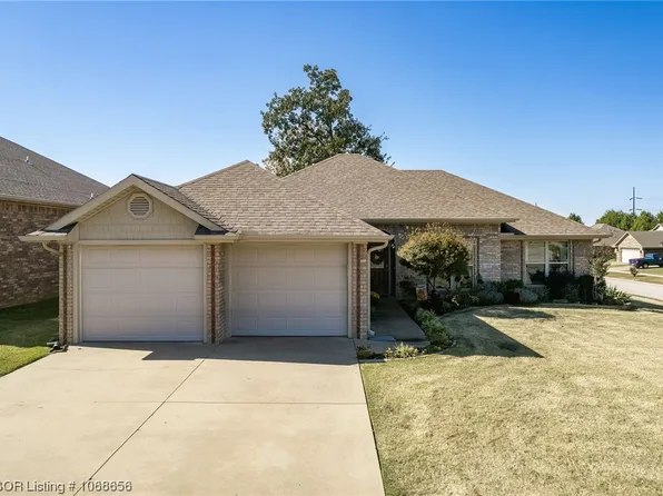 6100 Red Oak Ct, Fort Smith, AR 72916