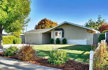 10714 Carver Dr photo 1
