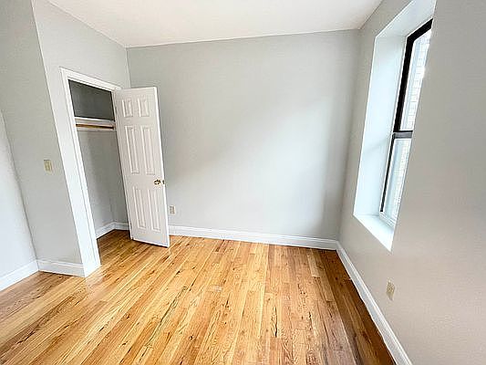 5th image of 573 W 159th St APT 15A
