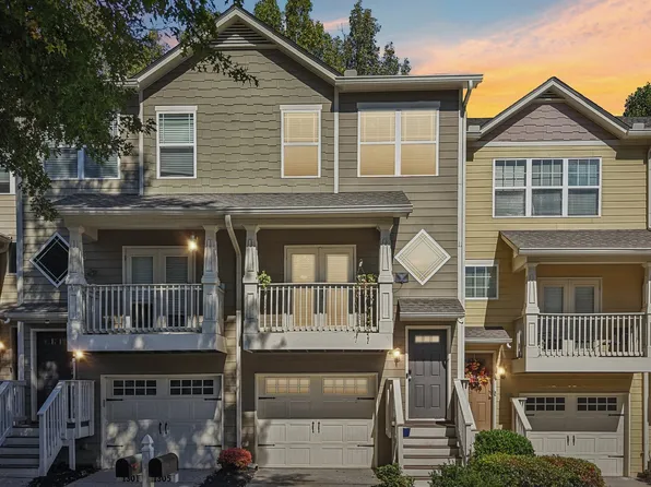 1305 Liberty Pkwy NW, Atlanta, GA 30318