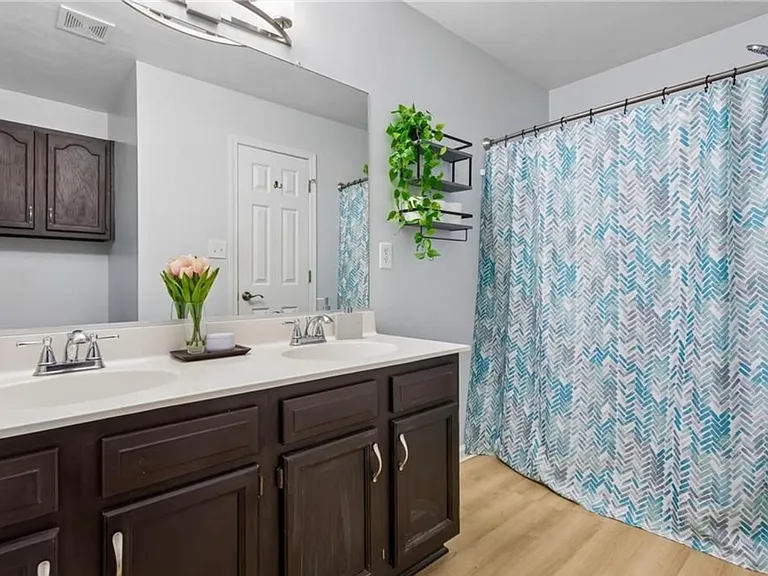503 Hamlet Ct — Photo 10