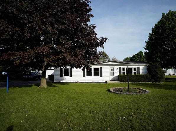 1425 Fairlawn BOULEVARD, Burlington, WI 53105