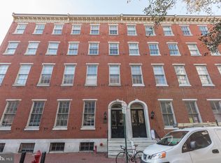 242 S 8th St APT 4, Philadelphia, PA 19107