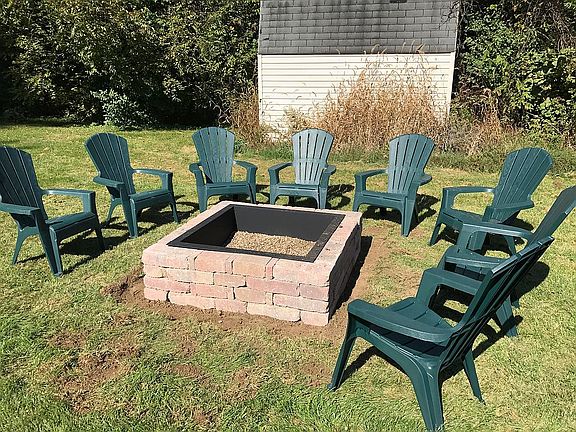 2nd image of 3095 E Bethel Ln