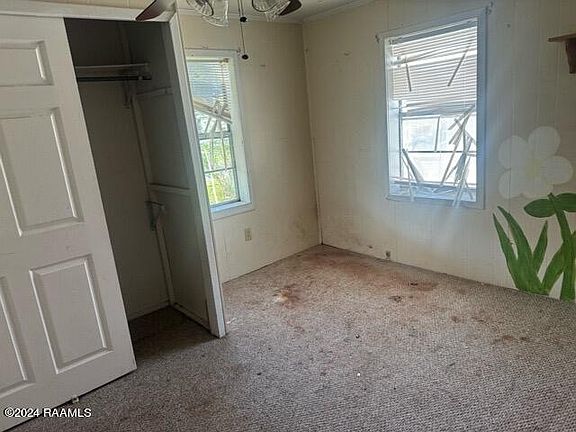 5th image of 1021 E Ash St