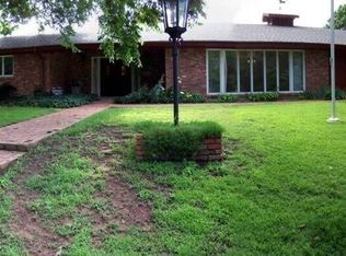 1924 S Elvin Dr, Stillwater, OK 74074