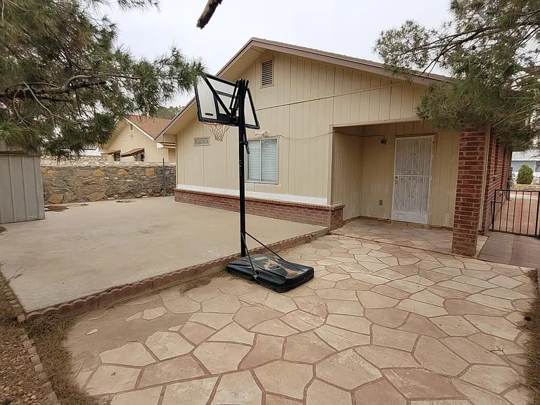 3457 Carlos Moran Ct — Photo 37