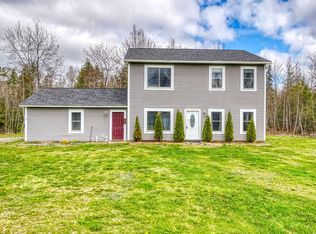 895 Mutton Ln, Clinton, ME 04927