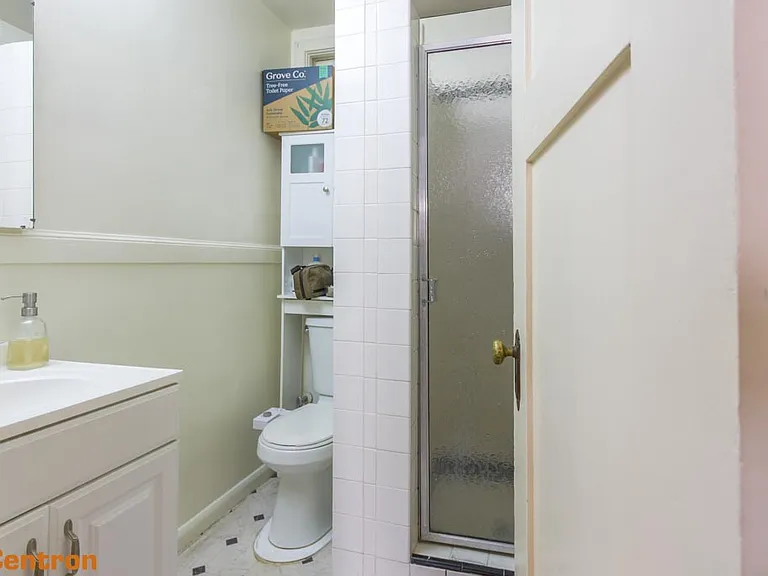2135 Sacramento St #22 — Photo 10