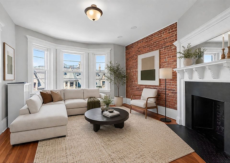 1st image of 16 Garrison Rd APT 5