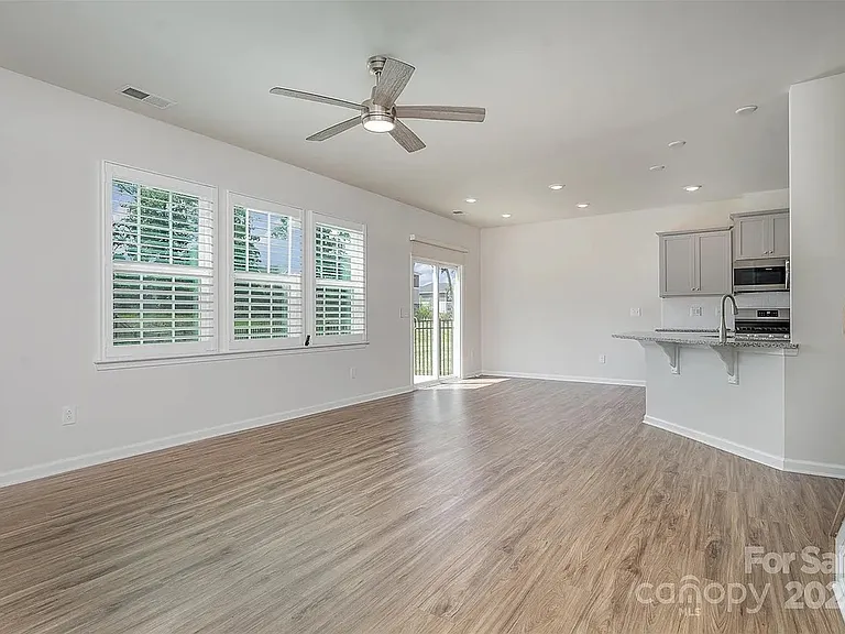 15115 Moulin Court Dr — Photo 16
