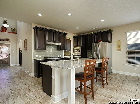 4th image of 11510 Camp Real Ln