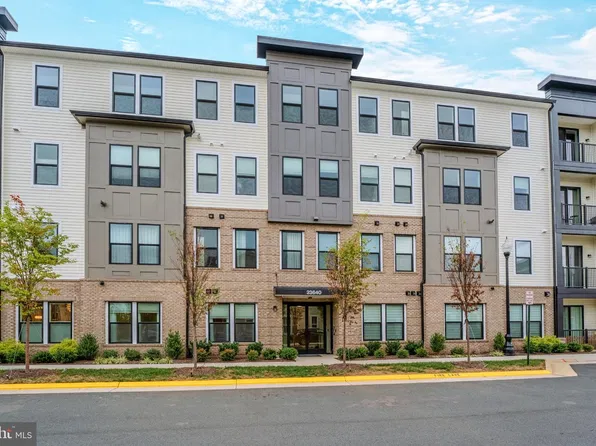 23640 Bolton Crescent Ter #105, Ashburn, VA 20148