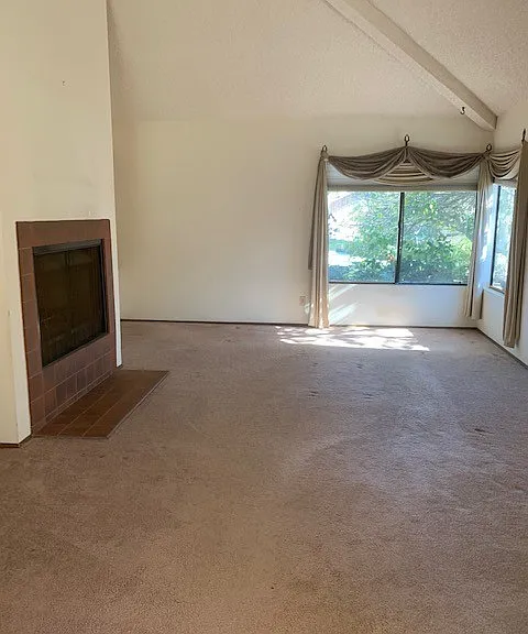4619 Waverly Rd — Photo 4