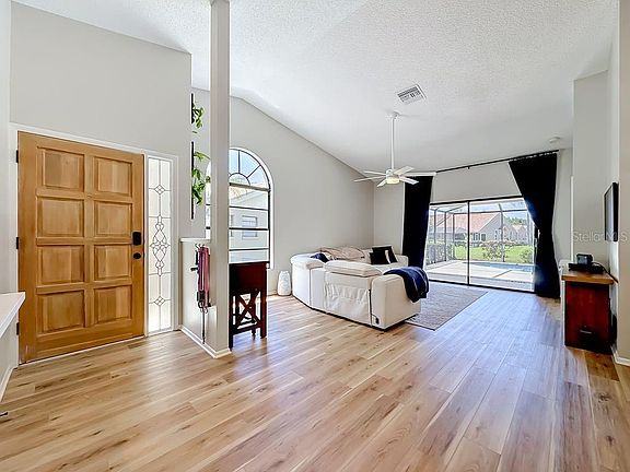 2nd image of 5569 GREYSTON STREET