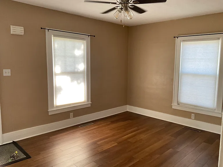 2540 S Alice St — Photo 13