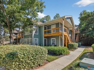 202 Berkeley Woods Dr, Duluth, GA 30096