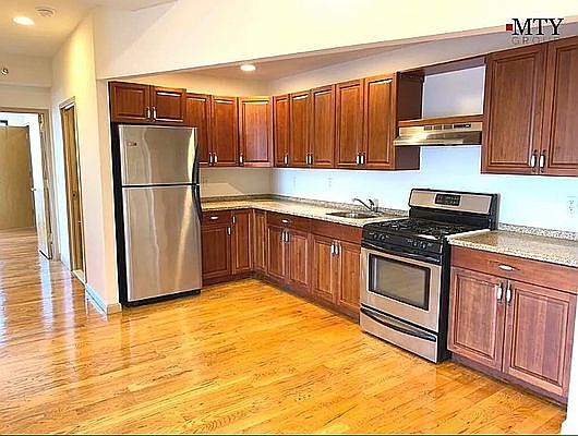 2nd image of 58-28 44th Ave #8CB