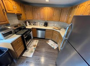72 Jaques St APT 1, Somerville, MA 02145