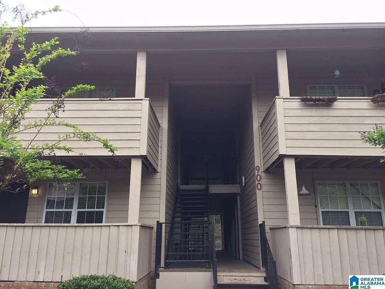 3 bed, 2.0 bath, $1,450 — Photo 2