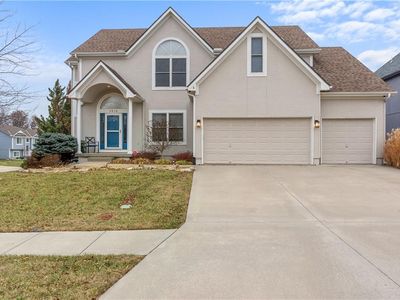 3016 S Grizzly Ave, Blue Springs, MO, 64015