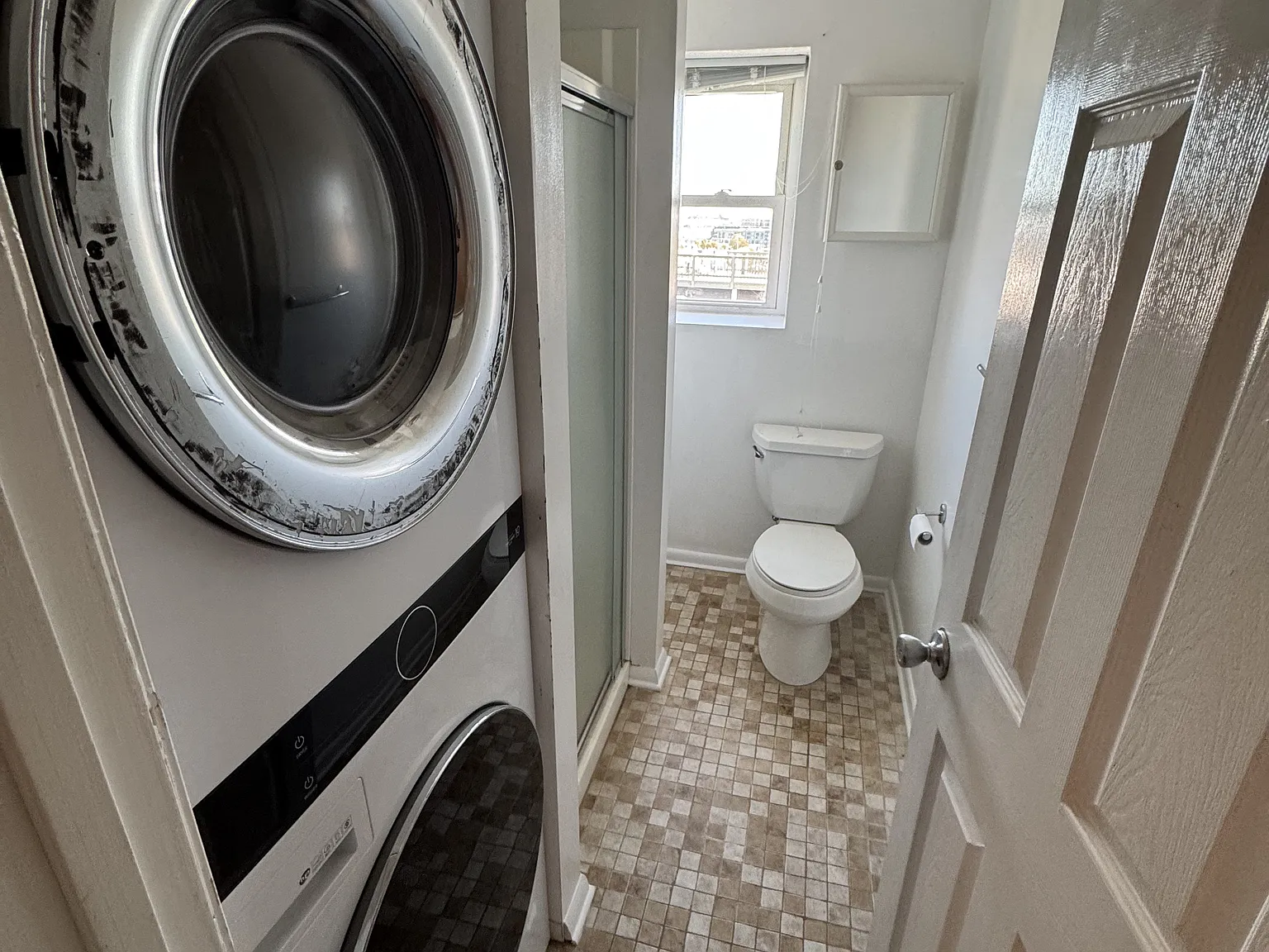 2 bed, 610 sqft, $1,450 — Photo 3