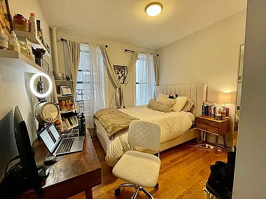 98 Thompson St #16 — Photo 2