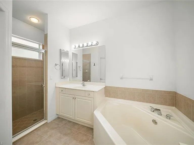 20552 Ardore Ln — Photo 37