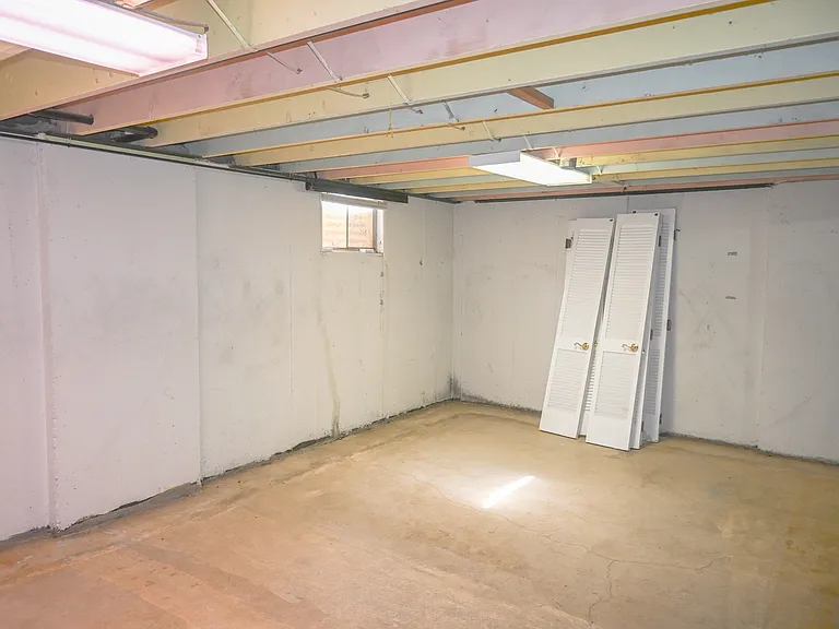 8152 Traverse Ct — Photo 25