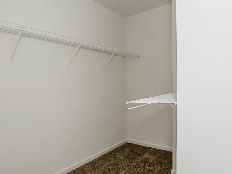 2722 Forest Grove Ct — Photo 20