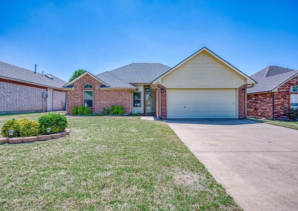 1st image of 604 E Katelyn Ln