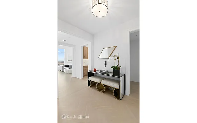 Rented by Douglas Elliman | media 26