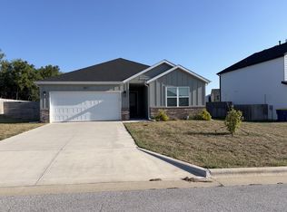5017 Cozy Ct, Springfield, MO 65802