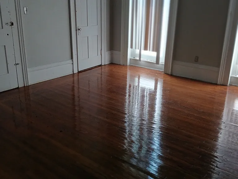 1022 S 4th St #3 — Photo 5