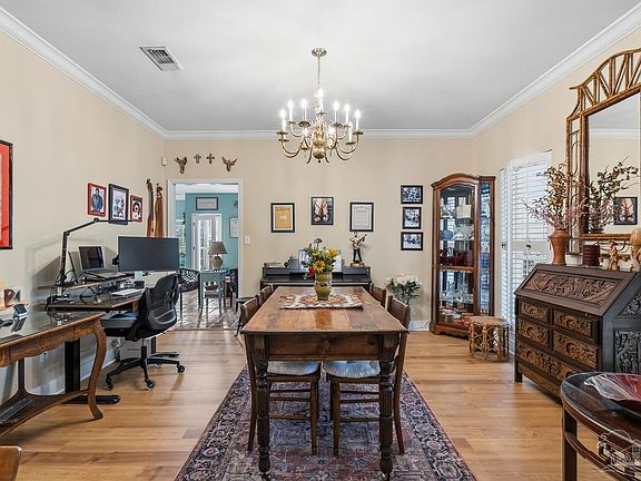 4th image of 6523 Calle De Lago