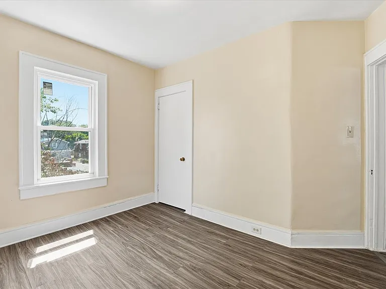 479 Centre St #2 — Photo 14