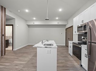 405 N Simpson St, Philadelphia, PA 19151