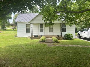 2648 Henson Rd, Bowling Green, KY 42104