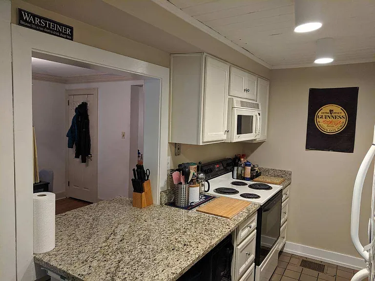 232 Castle Shannon Blvd — Photo 4