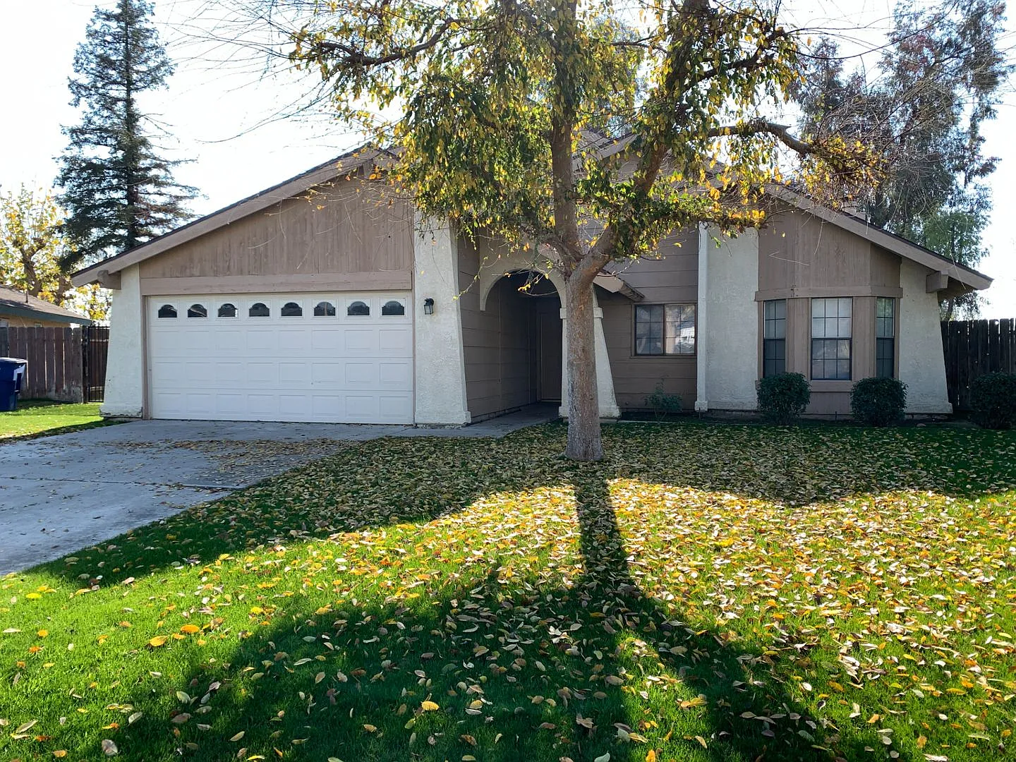 $1995 Rent - Campus Park!! SW 3+2 — Photo 1