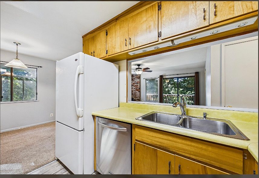 1st image of 217 Blue Rock Rd #X