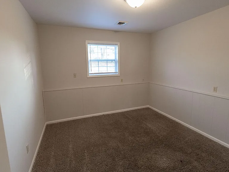 2916 Leeway Dr #A — Photo 12