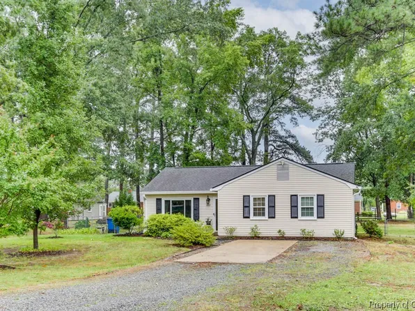 6912 Emerson Ln, Hayes, VA 23072