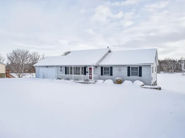 2812 Quaker Rd, Palmyra, NY 14522