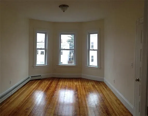 15 Romsey St #3 — Photo 9